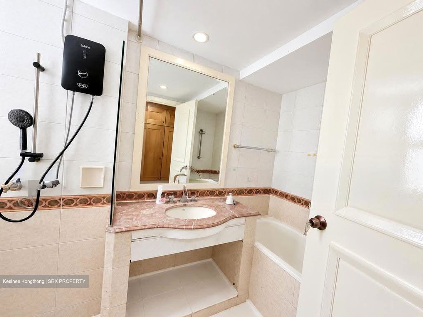 Parkview Apartments (D23), Apartment #614960511